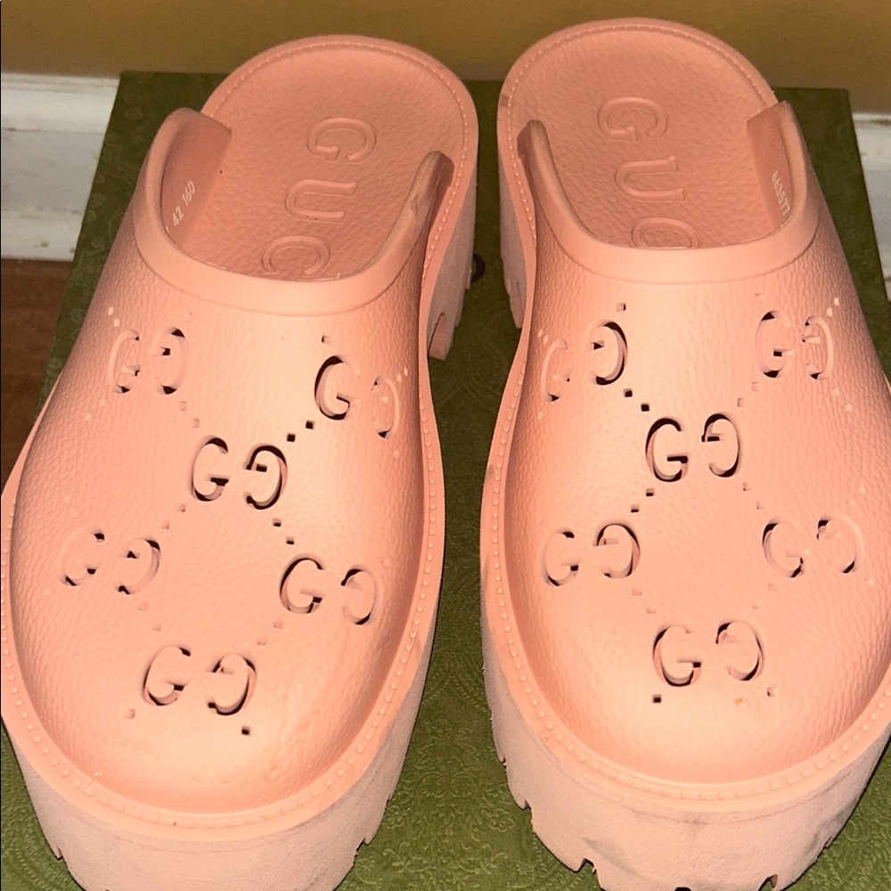 Gucci Blush Pink Perforated Clogs